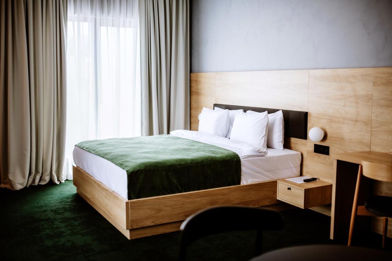 Hotel Septembar Ποντγορίτσα Εξωτερικό φωτογραφία
