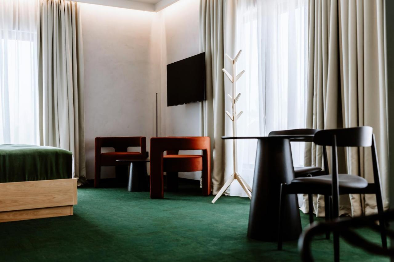Hotel Septembar Ποντγορίτσα Εξωτερικό φωτογραφία