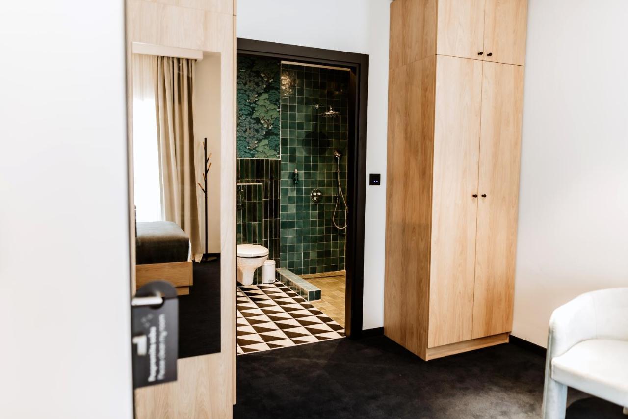Hotel Septembar Ποντγορίτσα Εξωτερικό φωτογραφία